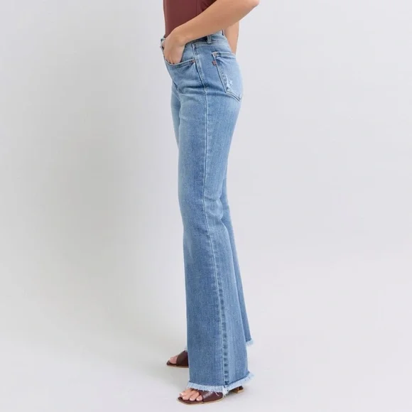 Judy Blue Full Size Raw Hem High Rise Bootcut Jeans - Picture 7 of 8